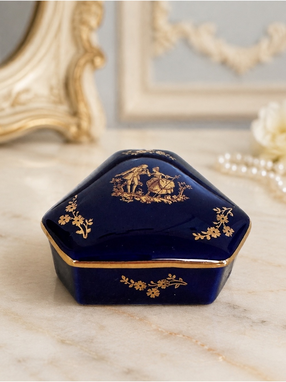 Vintage F.M. Limoges France Cobalt Blue 22K Gold Courting Couple Trinket Box